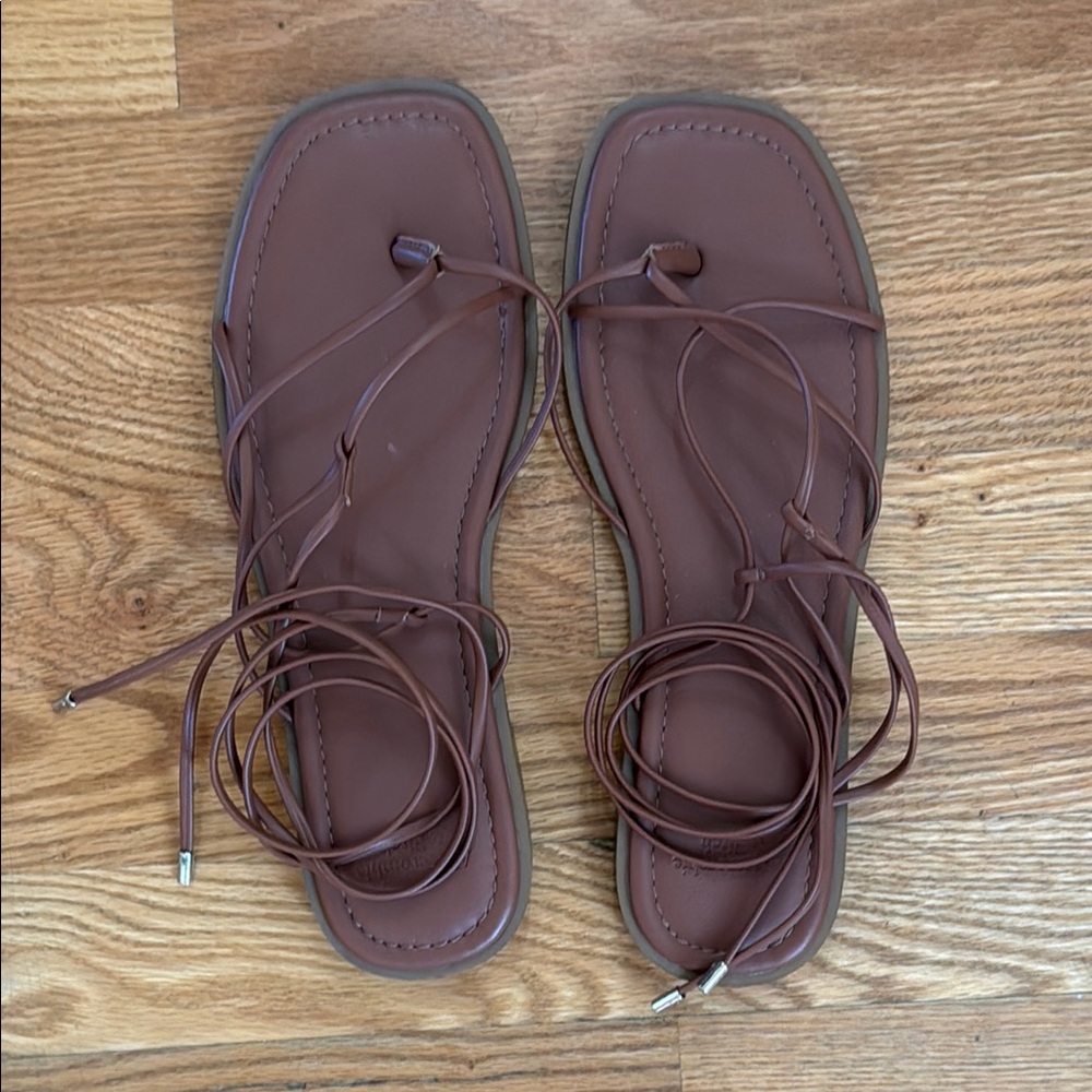 Abercrombie Brown Leather Women's Sandals